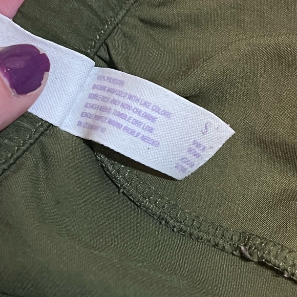 stars above Olive Green Relaxed Elastic Waist Shorts - Picture 6 of 6